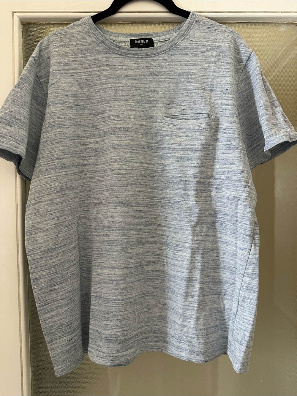 Forever 21 Men Heathered Light Blue Short Sleeve Pocket Tee